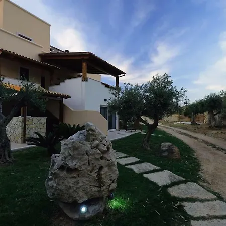 Oblo בית נופש
